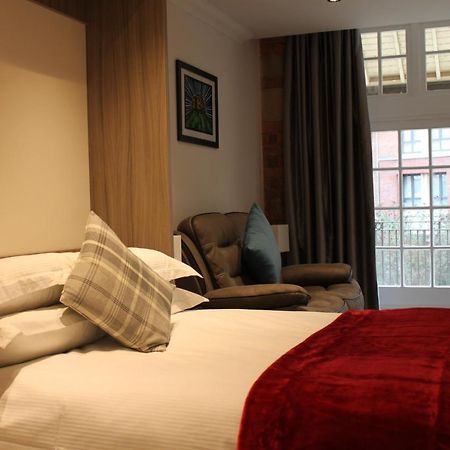 Waters Edge At Cocoa Suites Γιορκ Εξωτερικό φωτογραφία